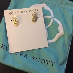 Kendra Scott ‘Ellie’ earrings in gold filigree